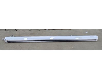 Grandview motorised projection screen in white fin...