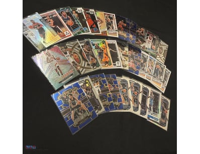 VARIOUS NBA TRADING CARDS SOLD AS LOT



Size: 10c...