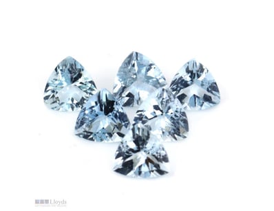5.58CT TSW X 6, NATURAL BERYL AQUAMARINES     

Tr...