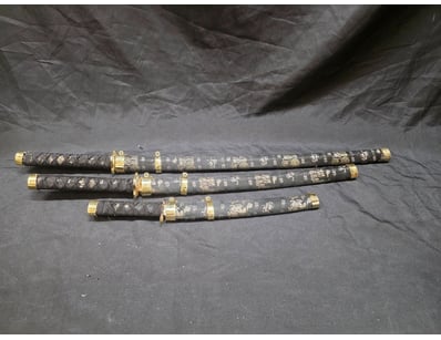 Antiques, Vintage & Interior Treasures (A1005) - Lot 808