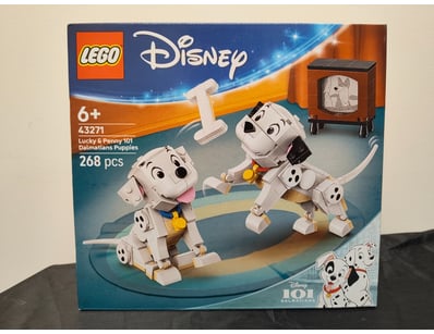 **UNRESERVED** LIFETIME COLLECTION OF LEGO PART... - Lot 803