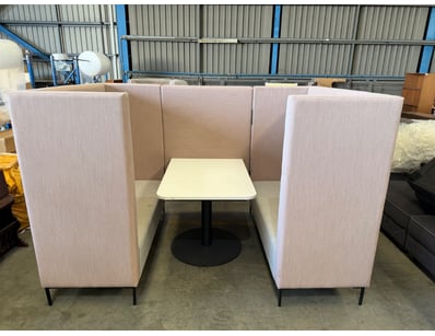 House & Homewares (A1004) - Lot 105