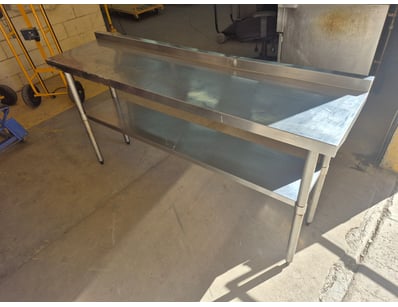 Stainless Steel Bench
Approx Dimensions 
H96 x W18...