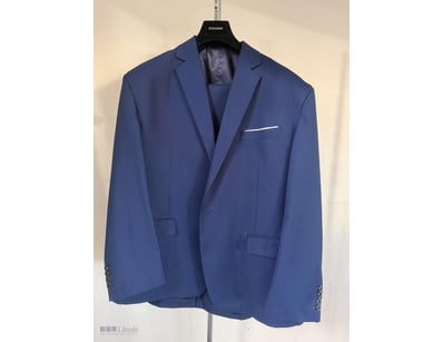 SISMAN 3 PCS MEN SUIT MADE IN TURKIYE

Material: P...