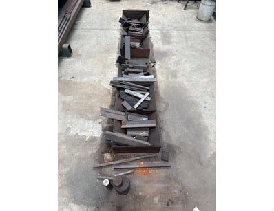 MOSTLY UNRESERVED Machining Engineering Warehou... - Lot 208