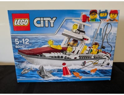 **UNRESERVED** COOKIE'S LIFETIME COLLECTION OF ... - Lot 601