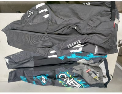 Motorcycle Apparel & Accessories (NSWA981) - Lot 193