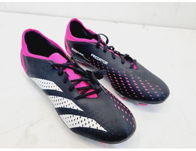 Major Brand Apparel & Footwear Liquidation Even... - Lot 197