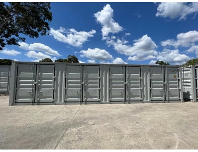 UNRESERVED BBQ House, Containers & Gates - Lot 5