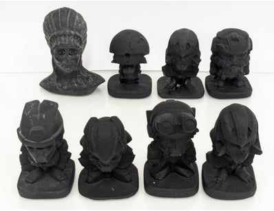 COLLECTION OF OBSIDIAN STATUE / HEADS, QTY 8

7 ...