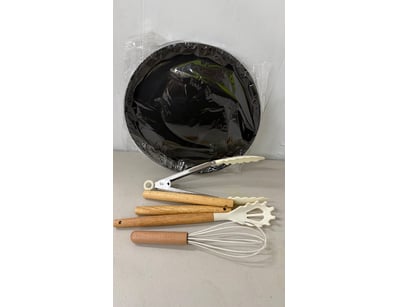 Kitchen utensils.

SOLD AS LOT.

