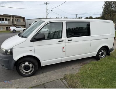 2010 Volkswagen Transporter 7EH147 

Year: 2010
Ma...