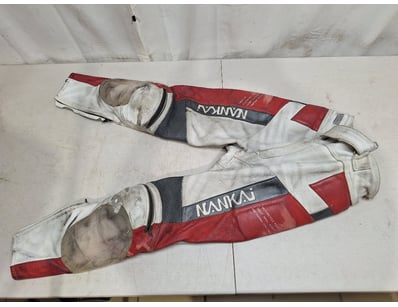 Sport, Leisure & Lifestyle (A984) - Lot 270