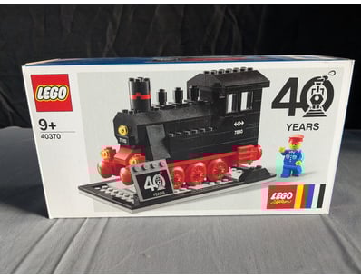 **UNRESERVED** LIFETIME COLLECTION OF LEGO PART... - Lot 206