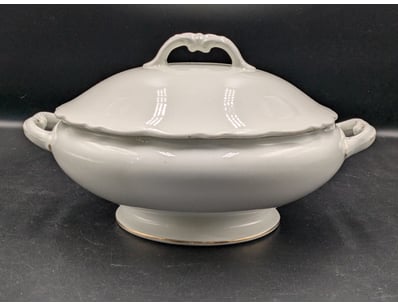 JOHN MADDOCK AND SONS ROYAL VITREOUS TUREEN SERVIN...