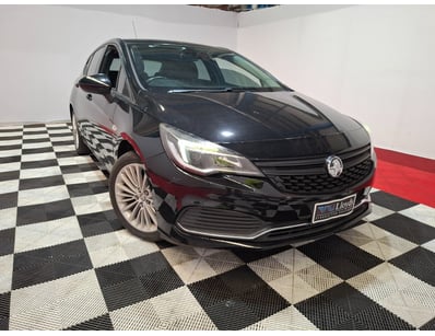 Passenger, Luxury & Commercial Vehicles Auction - Lot 205