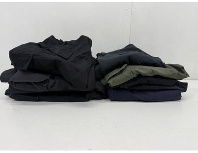 Entire Vintage Clothing Store Liquidation (ON11821) - Lot 89