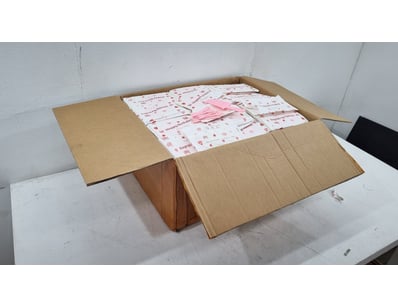 Bulk lot of "Happy Birthday" themed disposable tab...
