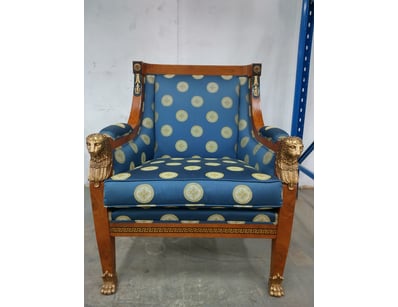 UNRESERVED Luxury Kangaroo Point Estate Furnitu... - Lot 276