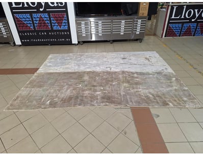 House & Homewares (A1004) - Lot 711