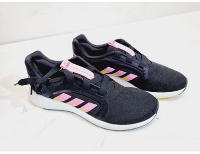 Major Brand Apparel & Footwear Liquidation Even... - Lot 221