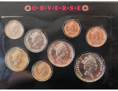 THE 1990 AUSTRALIAN UNCIRCULATED COIN SET

A Com...