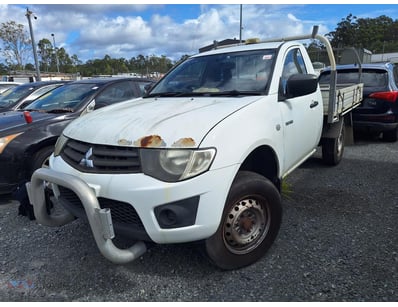 2014 Mitsubishi Triton

Year: 2014 
Make: Mitsu...