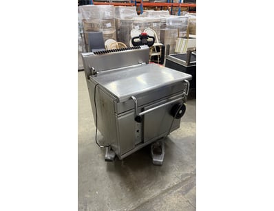 Commercial stainless steel Bratt griddle/cooktop u...
