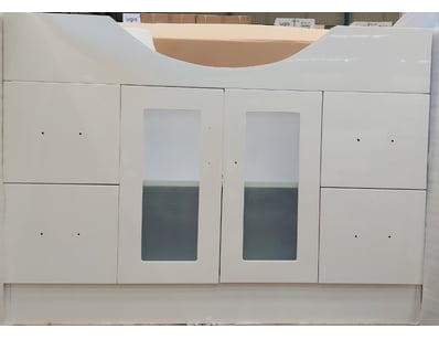 $5M Bathroom Appliances Blitz Part 2 (VICA895) - Lot 176