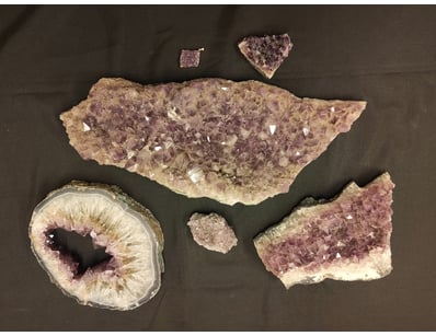 Antiques, Vintage & Interior Treasures (A1005) - Lot 664