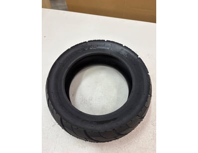 $2M UNRESERVED Major Retailer Business Relocati... - Lot 204