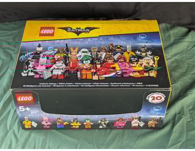 **UNRESERVED** LIFETIME COLLECTION OF LEGO PART... - Lot 113