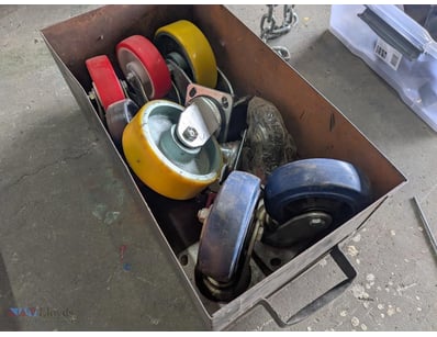 Assorted Trolley Wheels 

Note: Various sizes 

So...