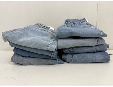 Entire Vintage Clothing Store Liquidation (ON11821) - Lot 68