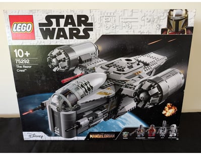 UNRESERVED COOKIES LIFETIME COLLECTION OF LEGO ... - Lot 563