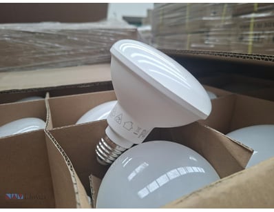 Energy Saving Evap Vent Cover and LED Par Lamp, Mo...