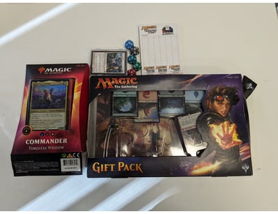 UNRESERVED Trading Cards (A981) - Lot 3011