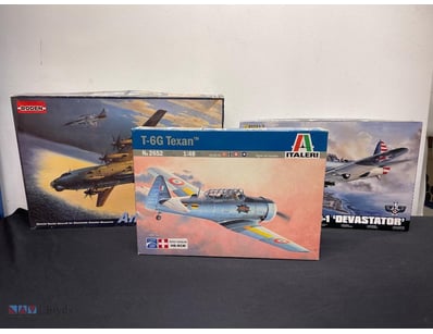 VINTAGE AIRCRAFT MODEL KIT COLLECTION - THREE

Ite...