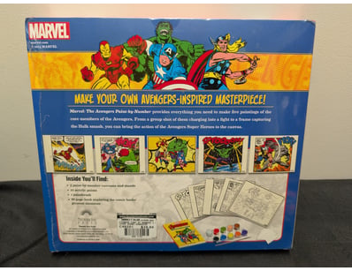 VINTAGE DC COMICS AND MARVEL COLLECTIBLES BUNDLE
...