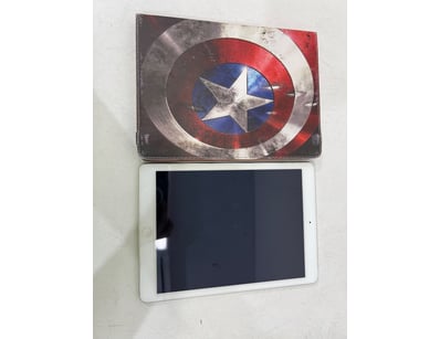 Home Entertainment, Audio & Computers (VICA988) - Lot 529