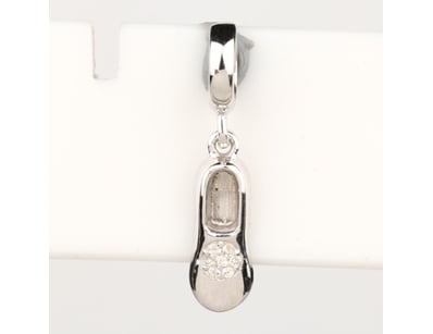 The Sterling Collection - Pendants, Rings, Brac... - Lot 229