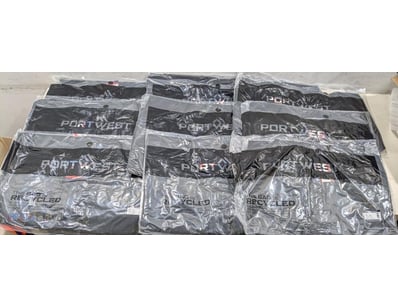 Rain Jackets, black,Portwest Brand, 7XL 

Brand ne...