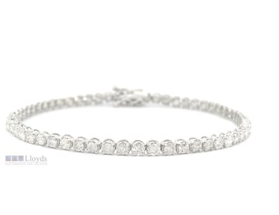 18CT WHITE GOLD DIAMOND TENNIS BRACELET – 3.00CT R...