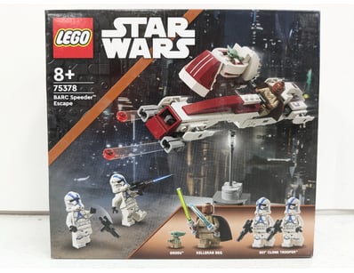 LEGO Star Wars 75378 BARC Speeder Escape set featu...