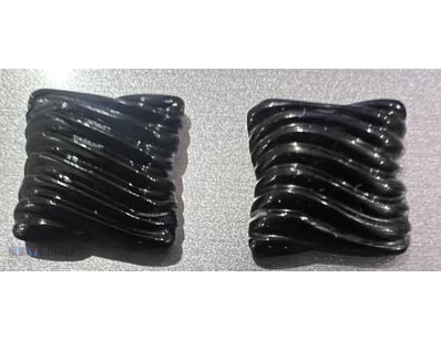 6.63 CARAT BLACK ONYXX PAIR        

Condition: Go...