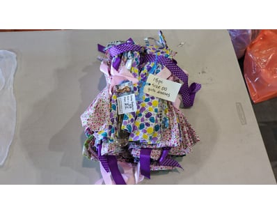 Hand Made Girls Dress - Size 00, Qty 18

Sold as l...