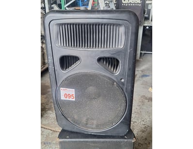 Speaker, JBL, EON, 1 x Speaker, 800W Max, In Worki...