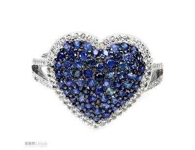 NATURAL DIAMOND CUT BLUE & WHITE SAPPHIRE HEART RI...