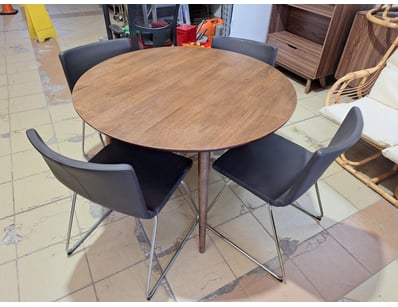 House & Homewares (A994) - Lot 2697