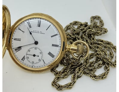 Affordable Watch Market (A990) - Lot 515